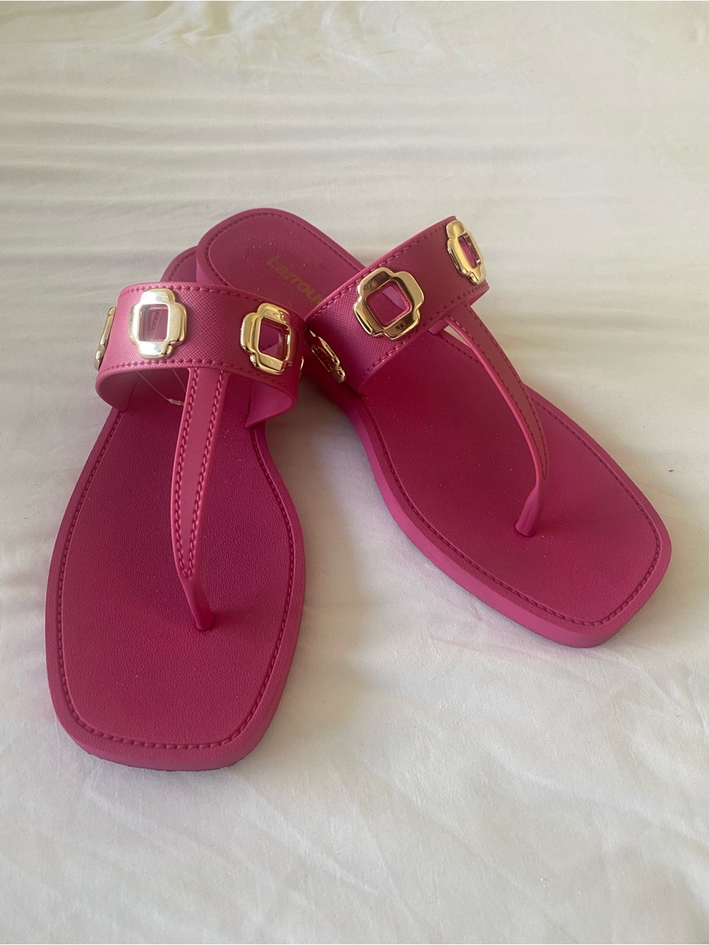 Larroude 8 Hot Pink Thong Sandals with Gold Buckle Accents